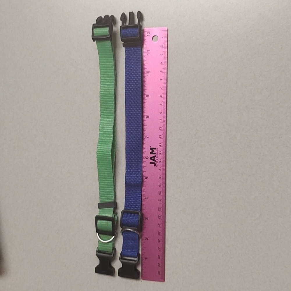 2 Dog Collars Green And Blue